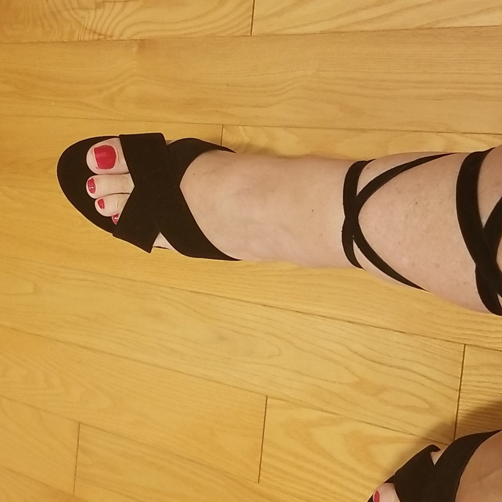 Le chateau..brand new...never worn....super cute and suede...sexy